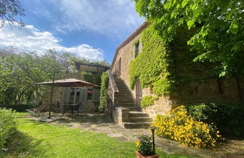Passignano sul Trasimeno Villa | Renovated medieval-style stone dream villa saltwater pool stunning lake view