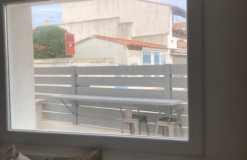 Saintes-Maries-de-la-Mer Casa | Casa de pueblo renovada, a 3 min de la playa, para 9 pers.
