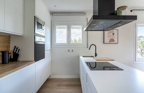 Sant Cugat del Valles Casa | Renovada en 2024 a 10 minutos de Barcelona