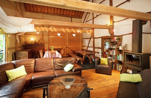 The Ardennes Cabaña | Casa de Campo Vintage en Dochamps con Jardín