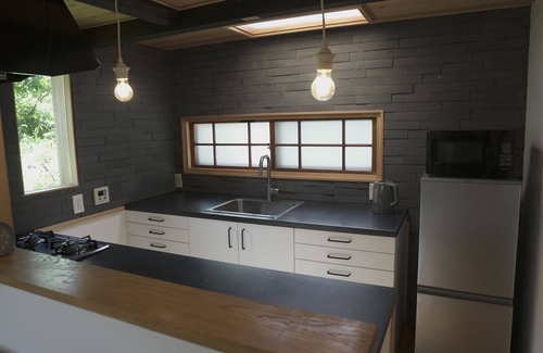 Sasayama Casa | Renovated 100-year-old old private house inn HAKURA 1 building for rent 5 min. walk from JR Tamba Oyama Station 【Opening in August 2024