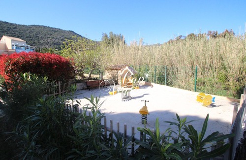 Le Lavandou Apartamento | Renovated 2-star Studio Cabin near the beach Pierre et Vacances Pramousquier