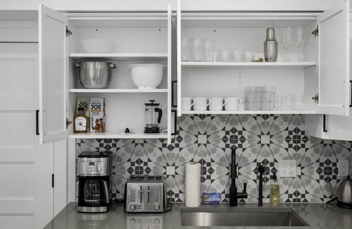 Ogden Apartamento | Renovated 2BR/1BA Flat Close to 25th Street Fun