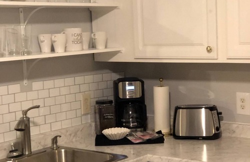 East Durham Apartamento | Renovated 3 bedroom close to downtown!