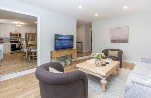 Richfield Casa | Renovated 5-bedroom house in Minneapolis, Richfield.