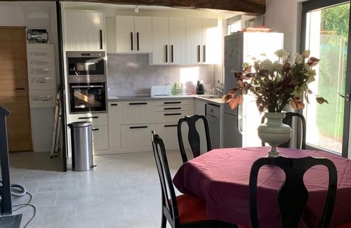 Tourville-en-Auge Casa | Renovated and decorated Norman wine press