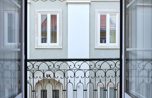 Lisbon Old Town Apartamento | Renovated and Spacious Duplex Apartment With Patio, By TimeCooler