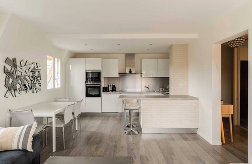 Deauville City Centre Apartamento | Apartamento reformado para 6 personas, piscina y tenis