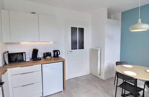 Saint Joseph/Mittelharth Apartamento | Apartamento renovado en Colmar con jardín y terraza