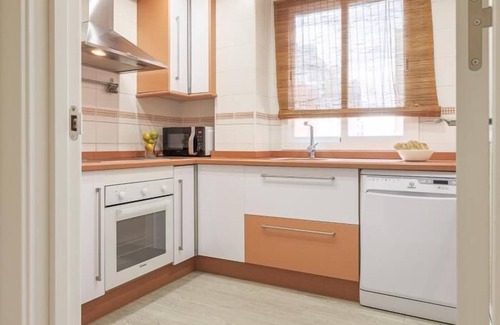 Consolacion Apartamento | Apartamento reformado en Sevilla Barrio Macarena cerca parque Miraflores