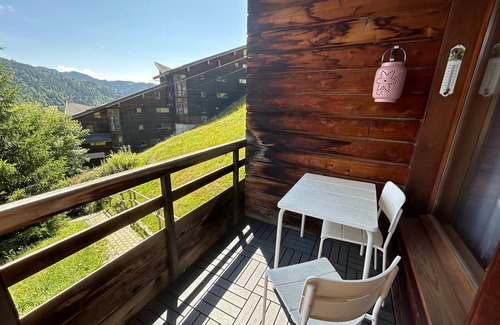 Les Gets Apartamento | Magnífico apartamento renovado en Les Gets, frente a las pistas, con balcón, parking y todas comodidades