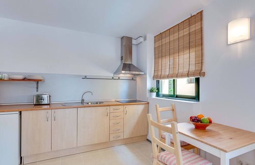 Calamayor Apartamento | Apartamento reformado con terraza privada y vistas al mar - 201
