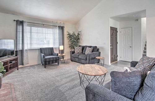 Pumpkin Center Casa | Renovated Bakersfield Home w/ Private Yard!