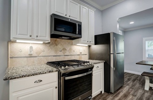 Galveston Casa | Renovated Beach Bungalow!