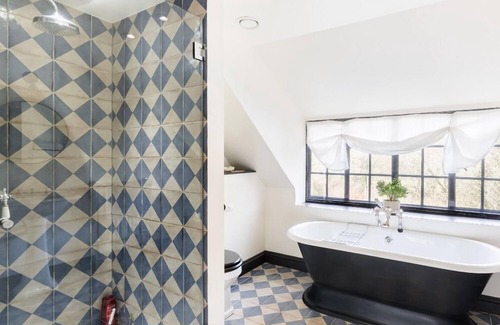 Wroxton Otro | Renovated beauty: Games Barn & lounge with log burner. 20min to Soho Farmhouse.