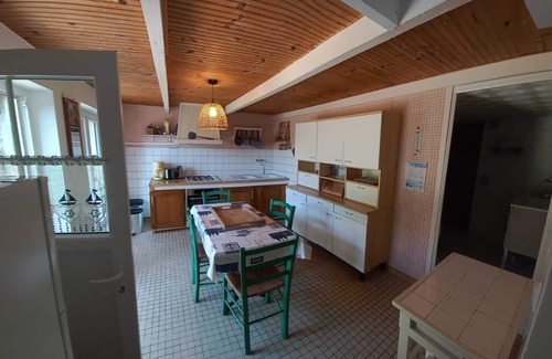 La Bouillie Casa | Renovated Breton stone farmhouse near the sea and GR34