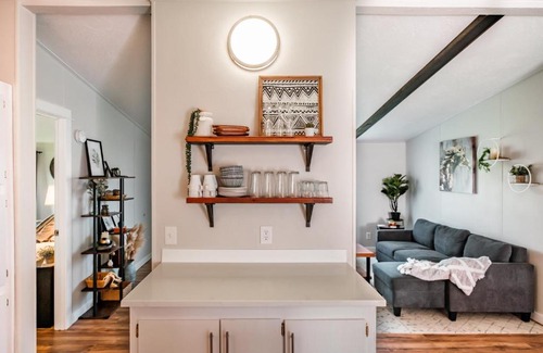 Philomath Casa | Renovated Bungalow Getaway