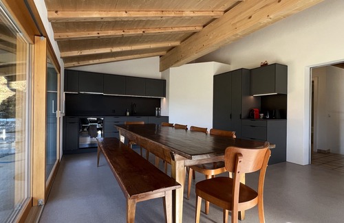 Laax Casa | Chalet con impresionantes vistas, capacidad para 6 personas, con sauna!