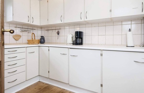 Hvidbjerg Strand Casa | Cabaña renovada cerca de la playa -- By Traum Ferienwohnungen
