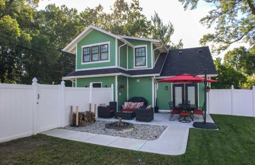 Vevay Casa | Renovated Craftsman House with Patio and Fire Pit!