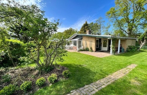 Sint Maartenszee Casa | Renovated detached luxury bungalow
