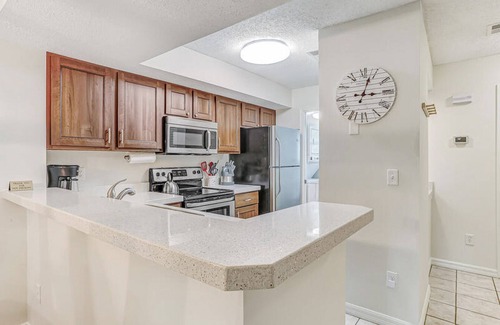 Amelia City Casa | Renovated dog-friendly townhome with new furnishings, resort pool & beach club