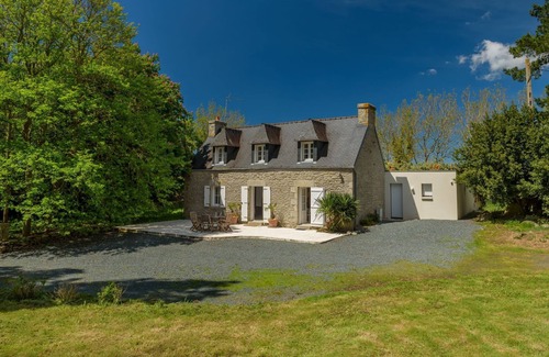 Plomeur Casa | Renovated farmhouse with swimming pool
