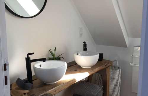 Camaret-sur-Mer Casa | Renovated fisherman's cottage 200M from the sea