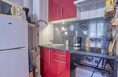Barbotan-les-Thermes Apartamento | Renovated T1 bis, balcony, Wifi