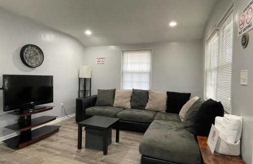 Langley Park Apartamento | Renovated guest house