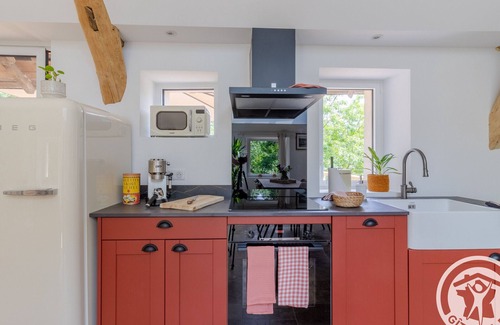 Chalonnes-sur-Loire Cabaña | Casa Vacacional Renovada en la Isla Fluvial de Chalonnes, Terraza, BBQ, Bicicletas Disponibles