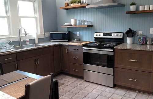 Rural Hall Casa | Renovated historic Craftsman bungalow near Winston Salem and mountain activities