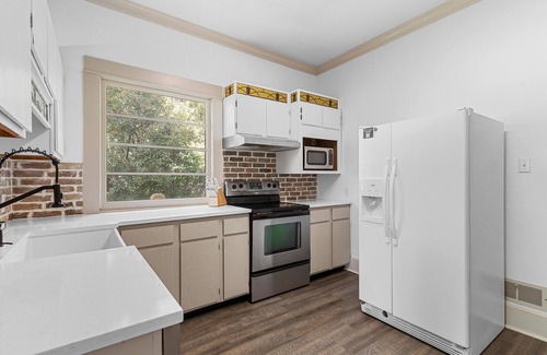 Manti Casa | Renovated Historic Manti Home - 11 beds