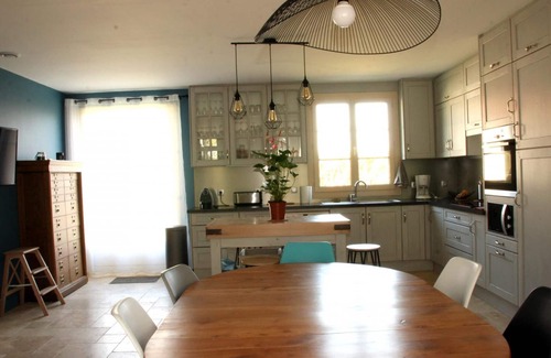 Mont-pres-Chambord Cabaña | Casa renovada con amplio jardín y todas las comodidades en el corazón del Valle del Loira