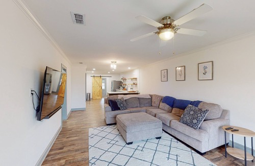 Wichita Falls Casa | Renovated Home - Large Yard - Dog-Friendly