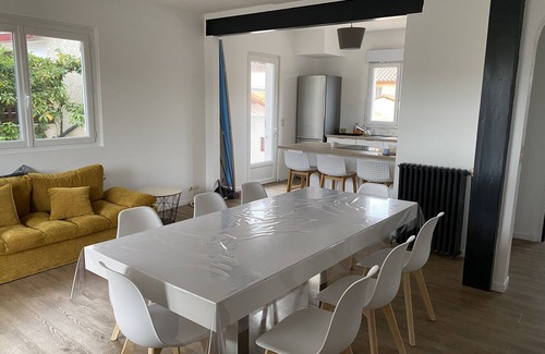 Ronce-les-Bains Villa | Renovated house 400M from the beach, secure private pool, 4 bedrooms, 2 bathrooms