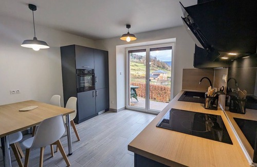 Saint-Nabord Apartamento | Casa renovada cerca de los Vosgos, ideal para actividades al aire libre