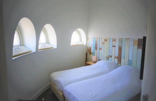 Vlissingen Casa | Renovated luxury water tower within walking distance of the beach boulevard