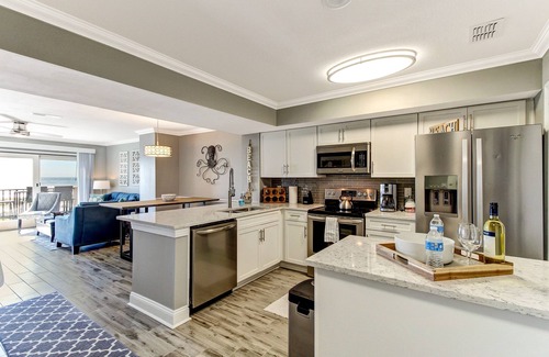 Amelia City Condominio | RENOVADO frente al mar de 2 pisos Condo - Acceso a Amelia Island Golf & Beach Club