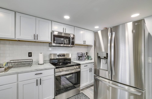 Waterbury Apartamento | Renovated Retreat in Downtown Waterbury!