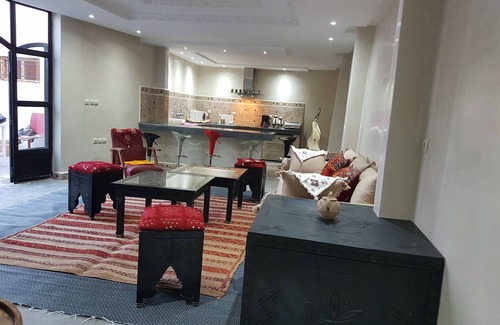 Tamrhakht Casa | Riad renovado estilo ovejera