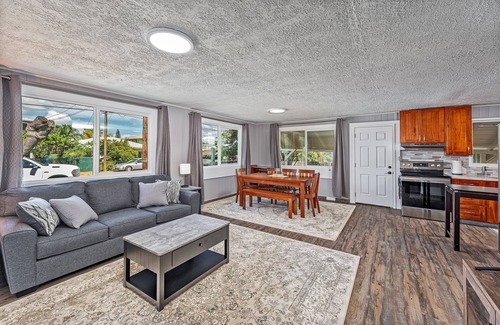 Ewa Casa | Renovated Steps to the Beach Cottage in Ewa Beach Serene Home w/Full Kitchen