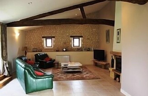 Bessac Casa | Renovado Piedra Granero con piscina privada y magníficas vistas