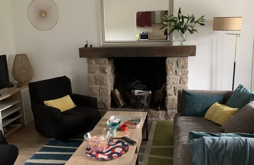 Plufur Casa | Renovated stone house in Brittany