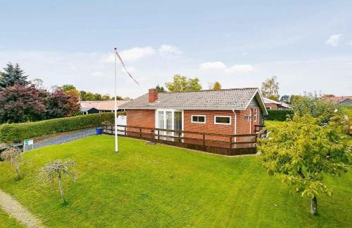 Pøt Strandby Casa | Renovated Summer House Incl Ing And Linen