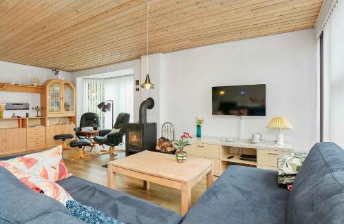 Pøt Strandby Casa | Renovated Summer House Incl Ing And Linen