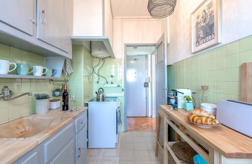 Alfama Apartamento | Renovated Sunny Apartment with Balcony, By TimeCooler