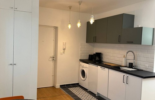 Montmartre Apartamento | Renovated terrace apartment in Montmartre