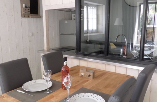Rivedoux-Plage Casa | Bodega renovada, espíritu de taller 2/3 pers. ubicado en el corazón del pueblo