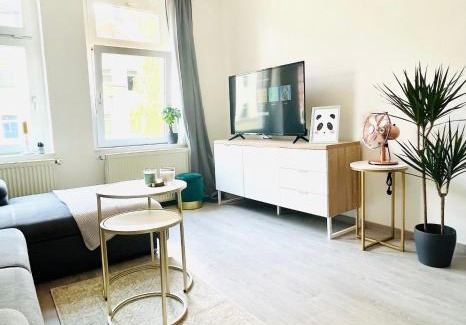 Andreasvorstadt Apartamento | Renoviertes Apartment in zentraler Lage - WLAN, Smart-TV, Küche, Balkon und Queensize-Bett für 4 Gäste